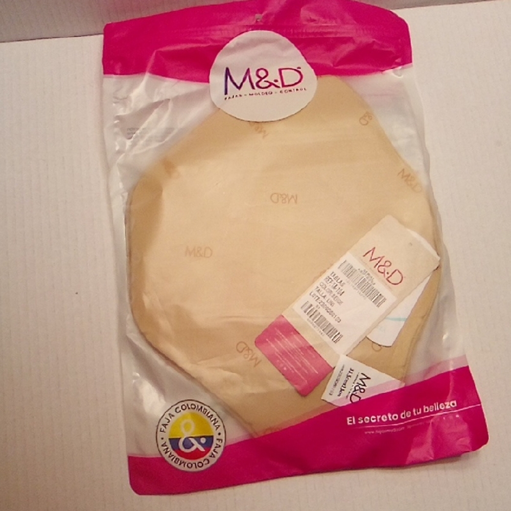 M&D Beige Shapewear Table Control New